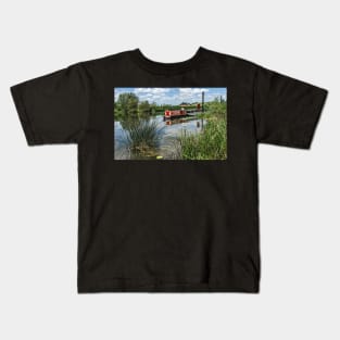 Moored on the Avon At Tewkesbury Kids T-Shirt